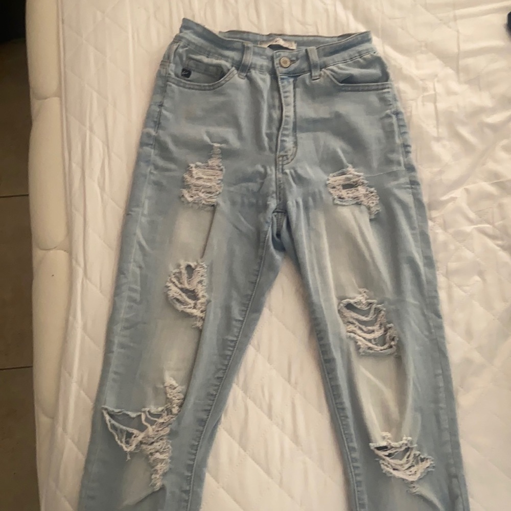 High Rise Distressed Jeans